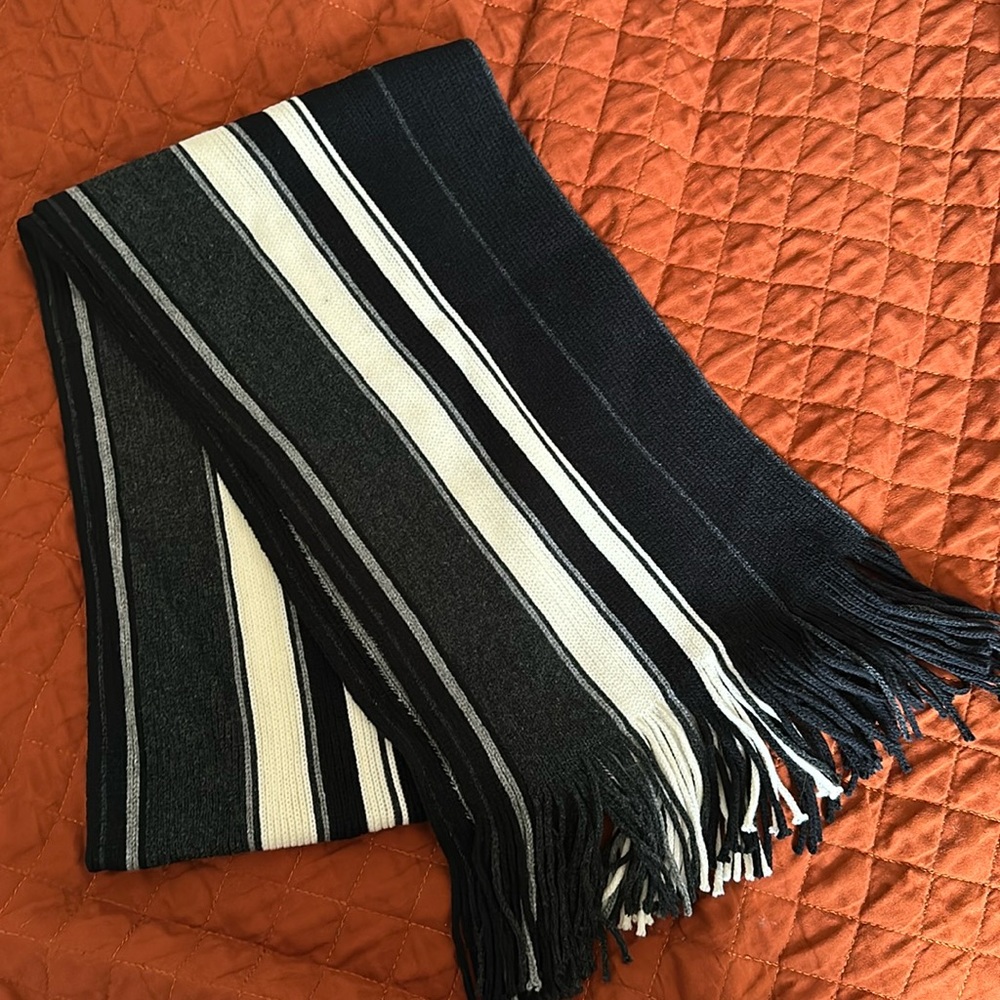 Brand New striped scarf